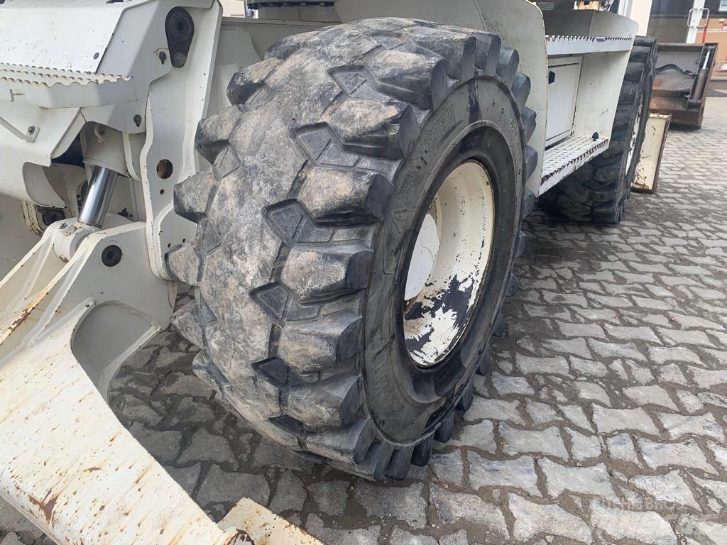 Mecalac 714 MW Bagri na kolesih