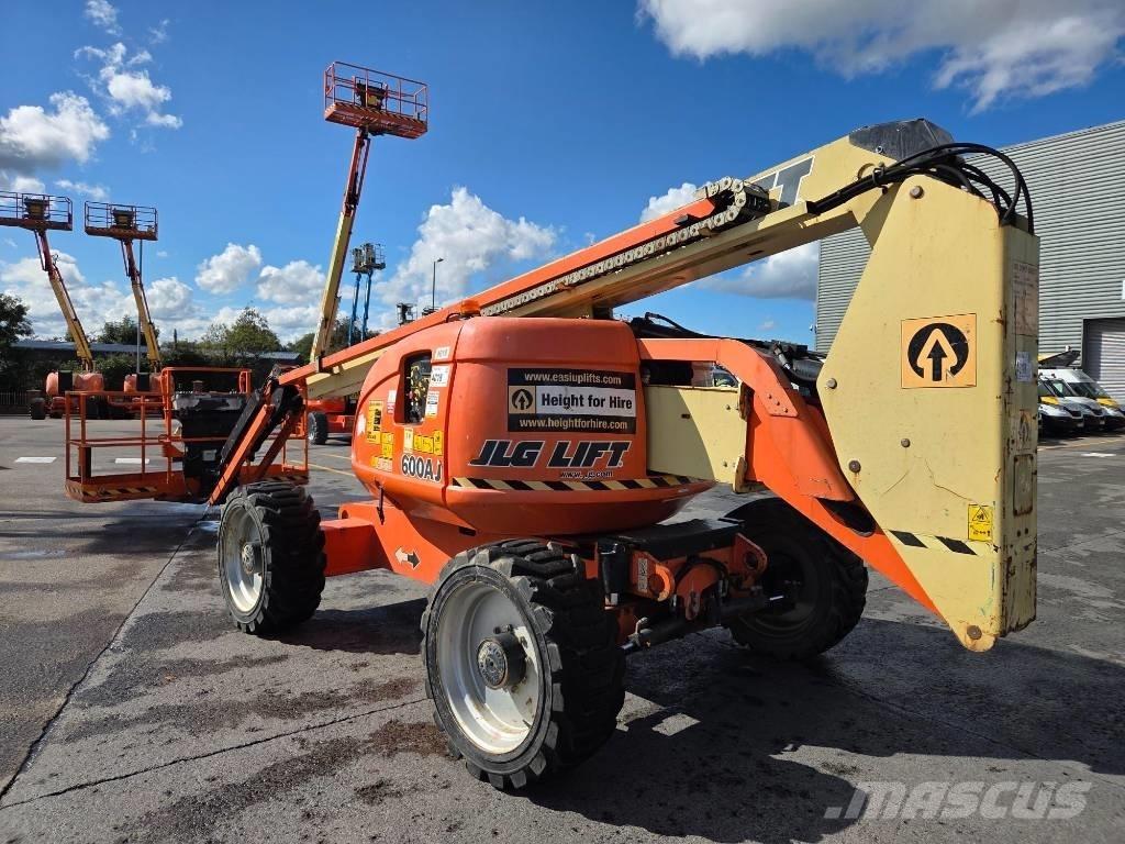 JLG 600 AJ Zglobne dvižne ploščadi