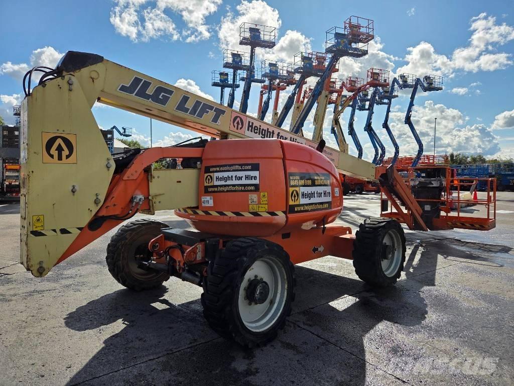 JLG 600 AJ Zglobne dvižne ploščadi
