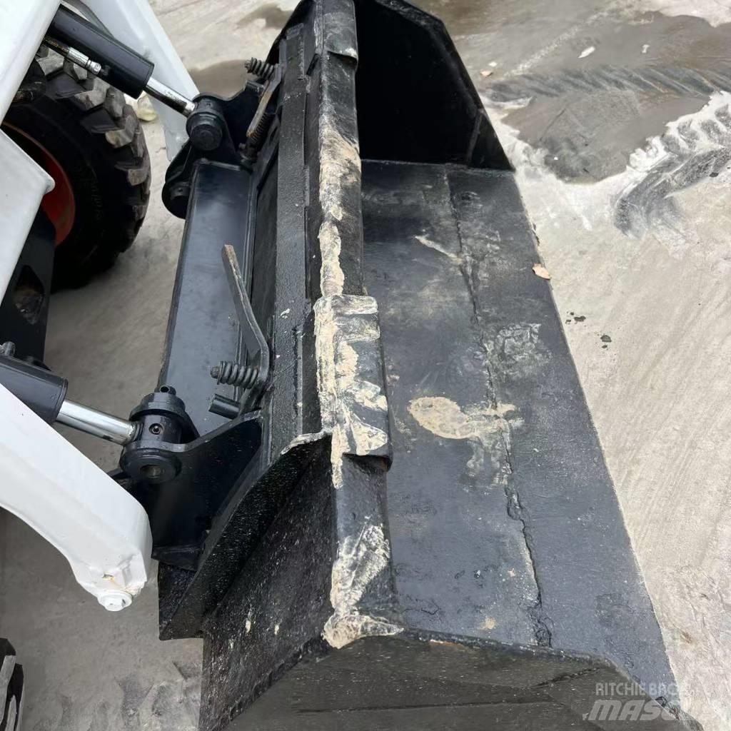 Bobcat S 160 Skid steer mini nakladalci