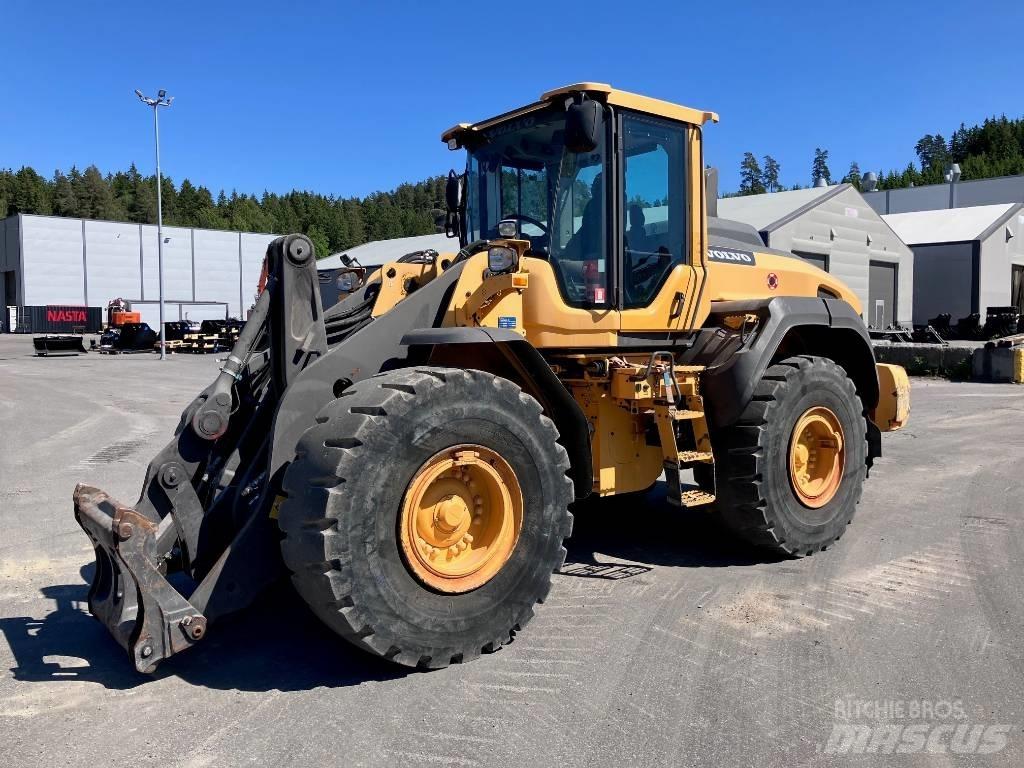 Volvo L 110 H Kolesni nakladalci
