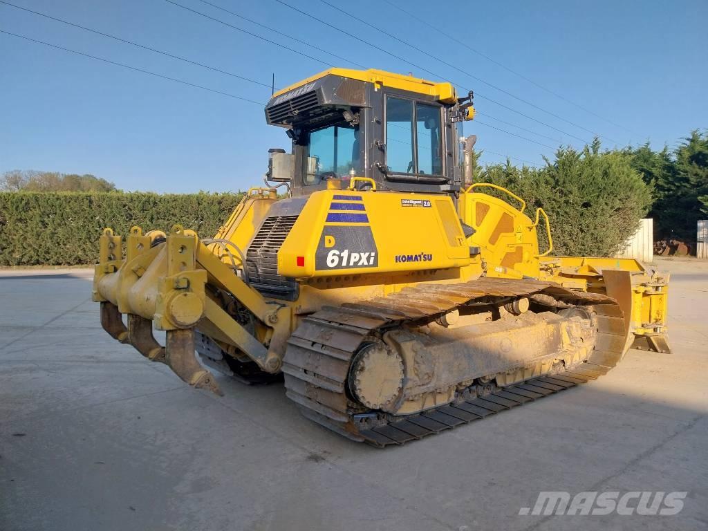 Komatsu D61PXi-24 Buldožerji goseničarji
