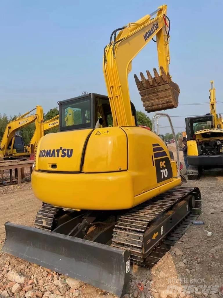 Komatsu PC70-8 Bagri goseničarji