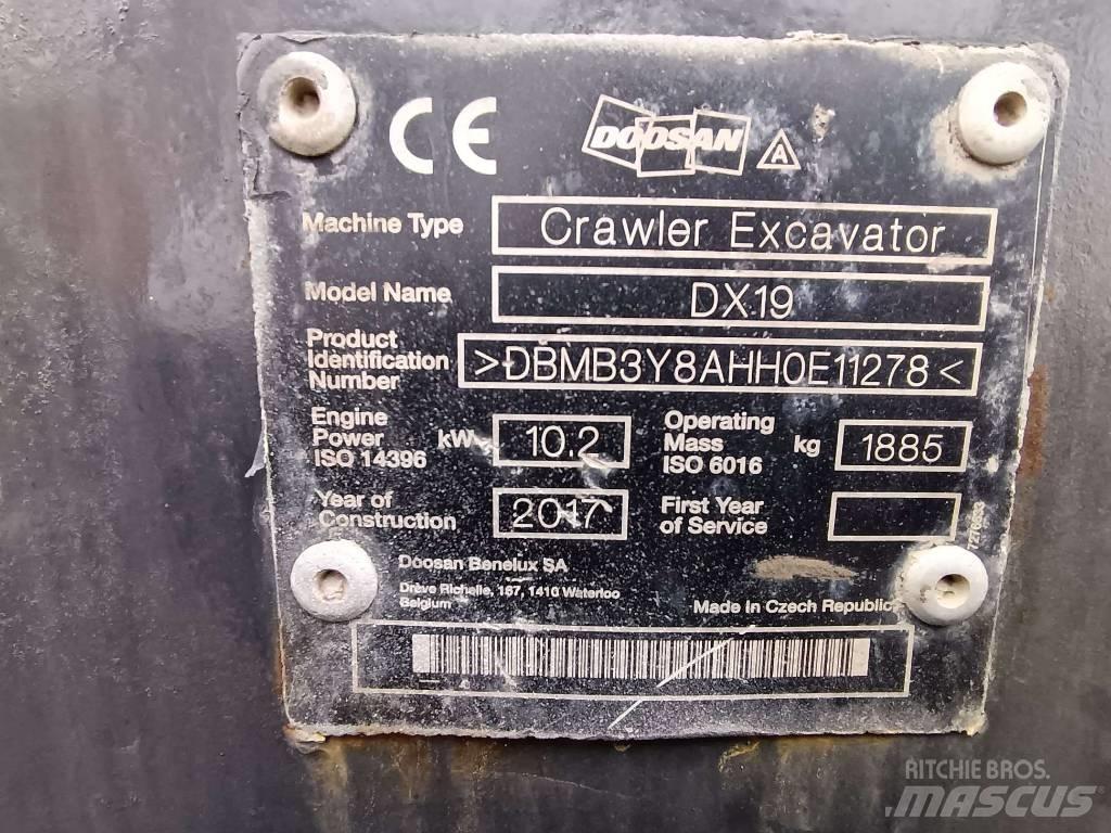 Doosan DX 19 Mini bagri <7t