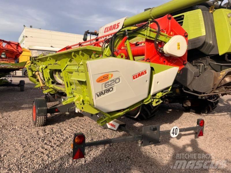 CLAAS TRION 530 Kombajni