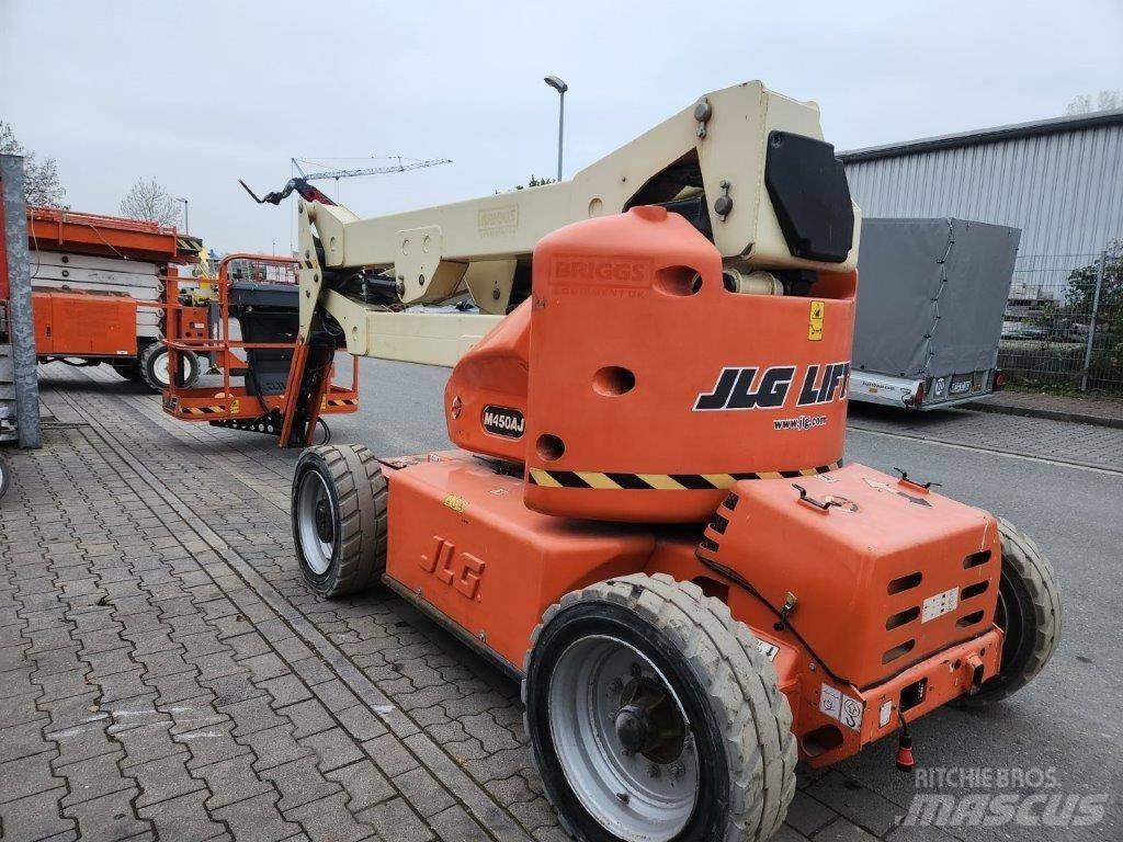 JLG M 450 AJ Zglobne dvižne ploščadi