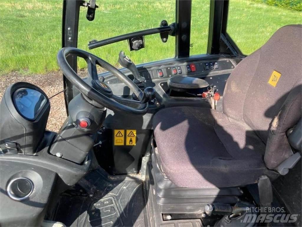 JCB 409 Kolesni nakladalci