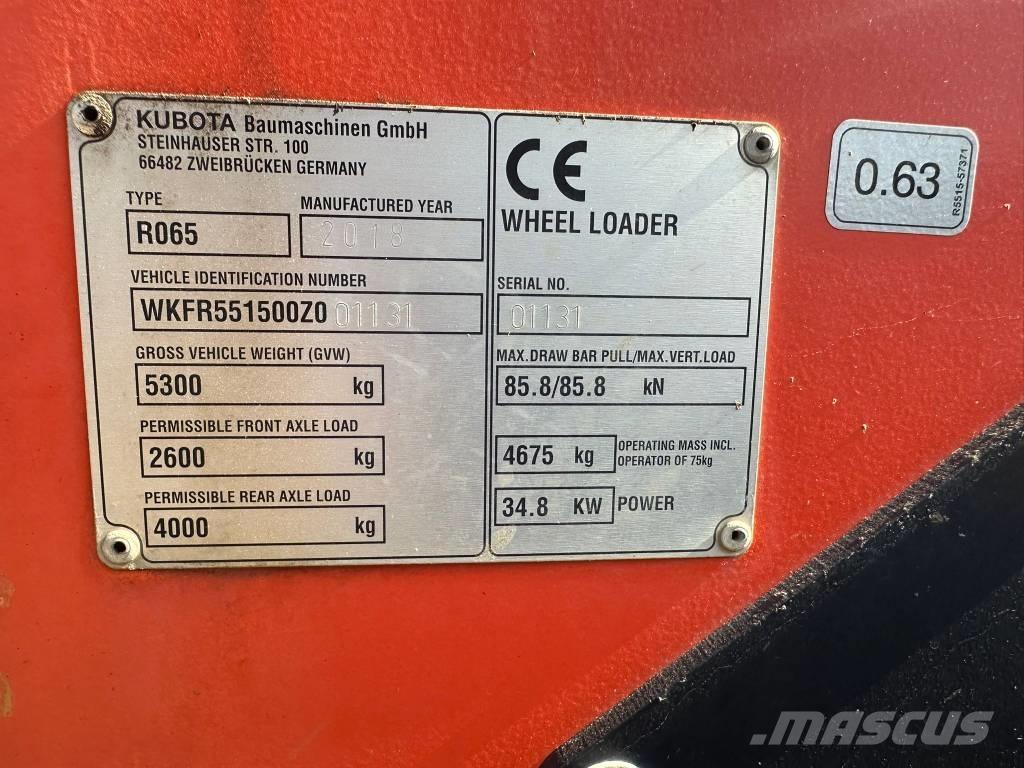 Kubota R 065 Kolesni nakladalci