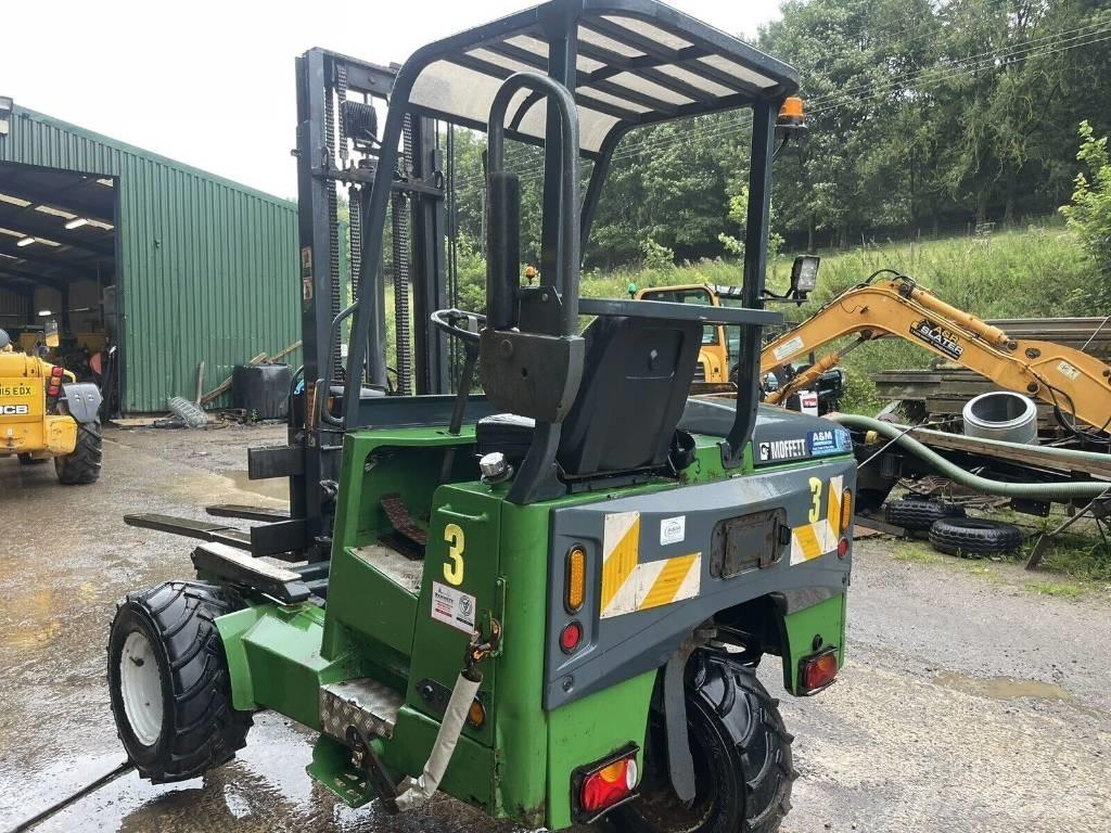 Moffett M8 Mobilni viličarji