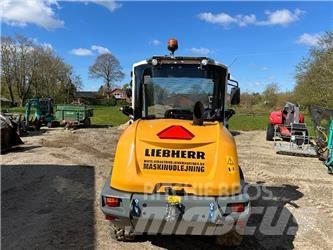 Liebherr L 504 Mini nakladalci