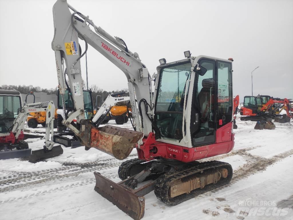Takeuchi TB 230 Mini bagri <7t