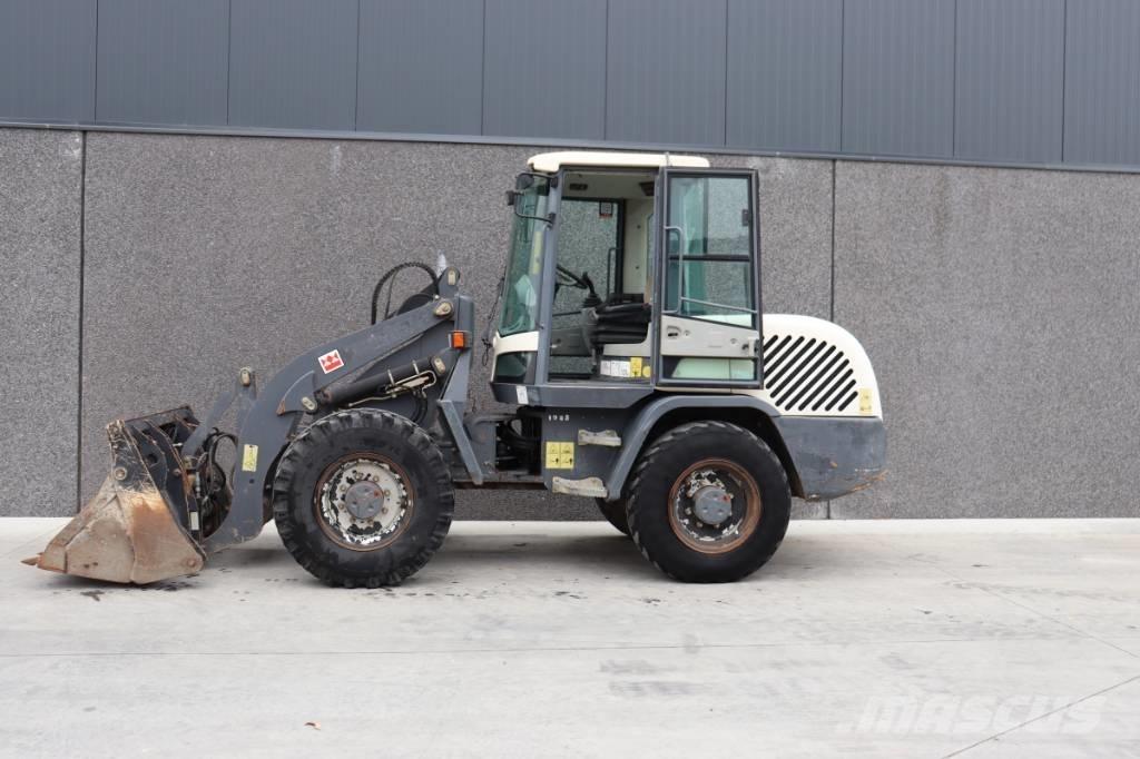Terex TL 70 Kolesni nakladalci