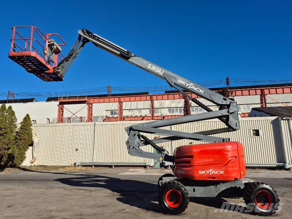 SkyJack SJ 63 AJ Zglobne dvižne ploščadi