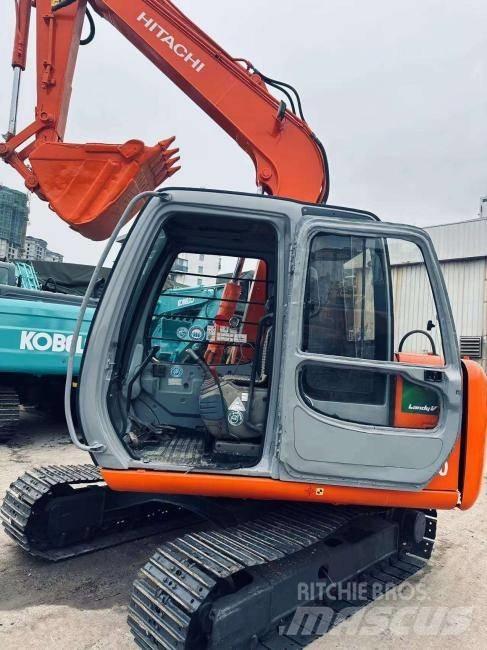 Hitachi EX 60 Mini bagri <7t