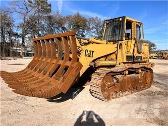 CAT 973 LGP Nakladalci goseničarji