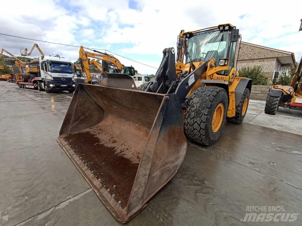 Volvo L 90 F Kolesni nakladalci