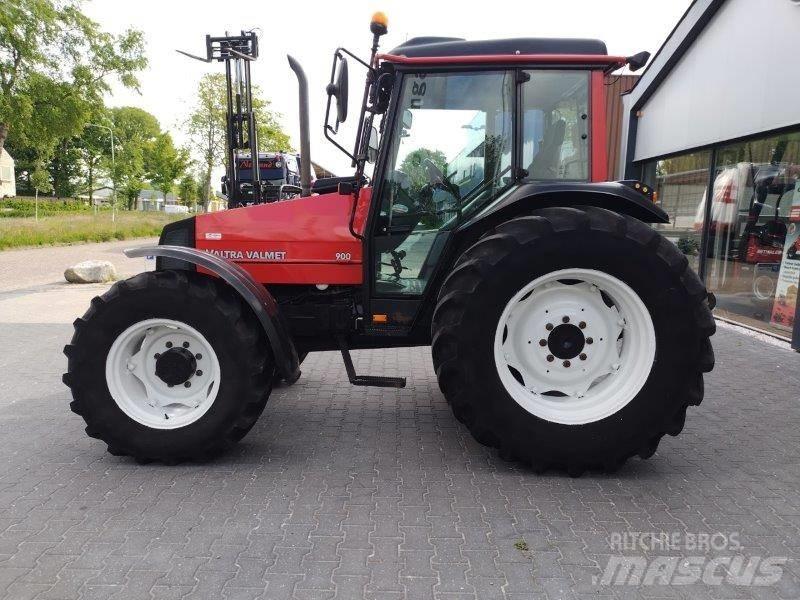 Valtra Valmet 900 Traktorji