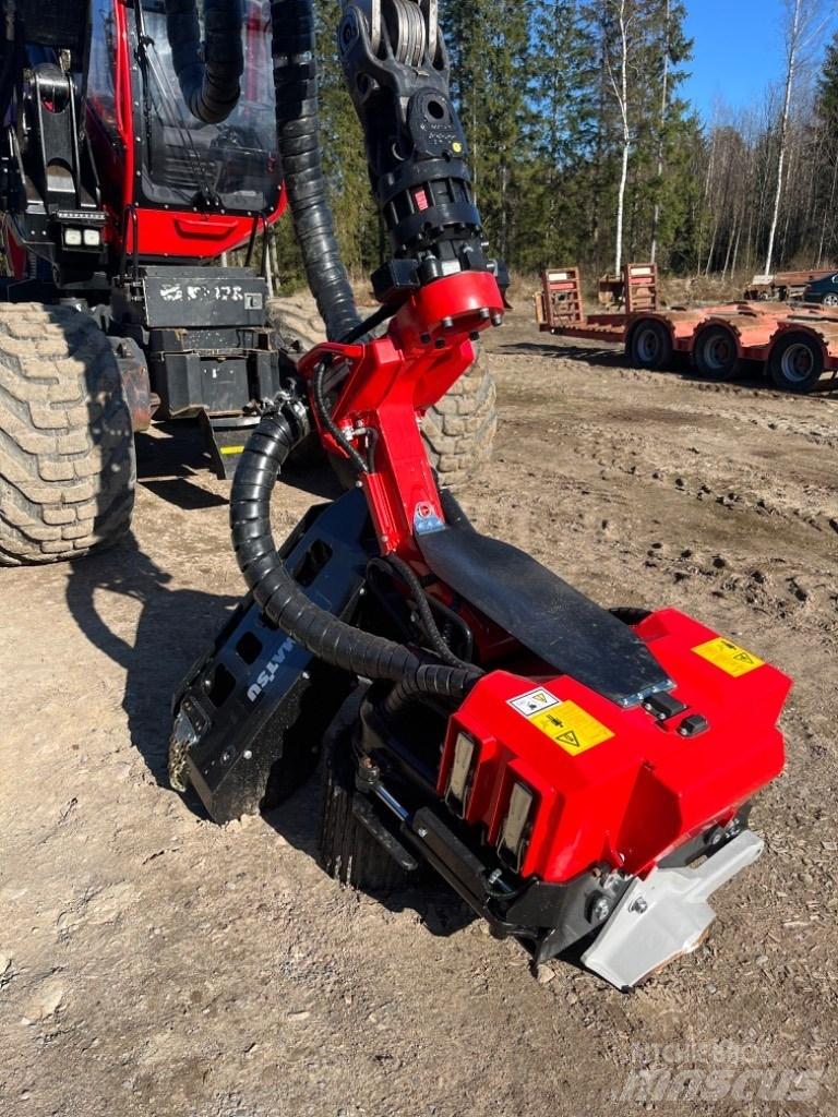 Komatsu 931 XC Harvesterji