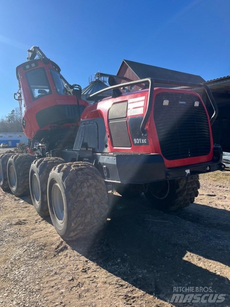 Komatsu 931 XC Harvesterji