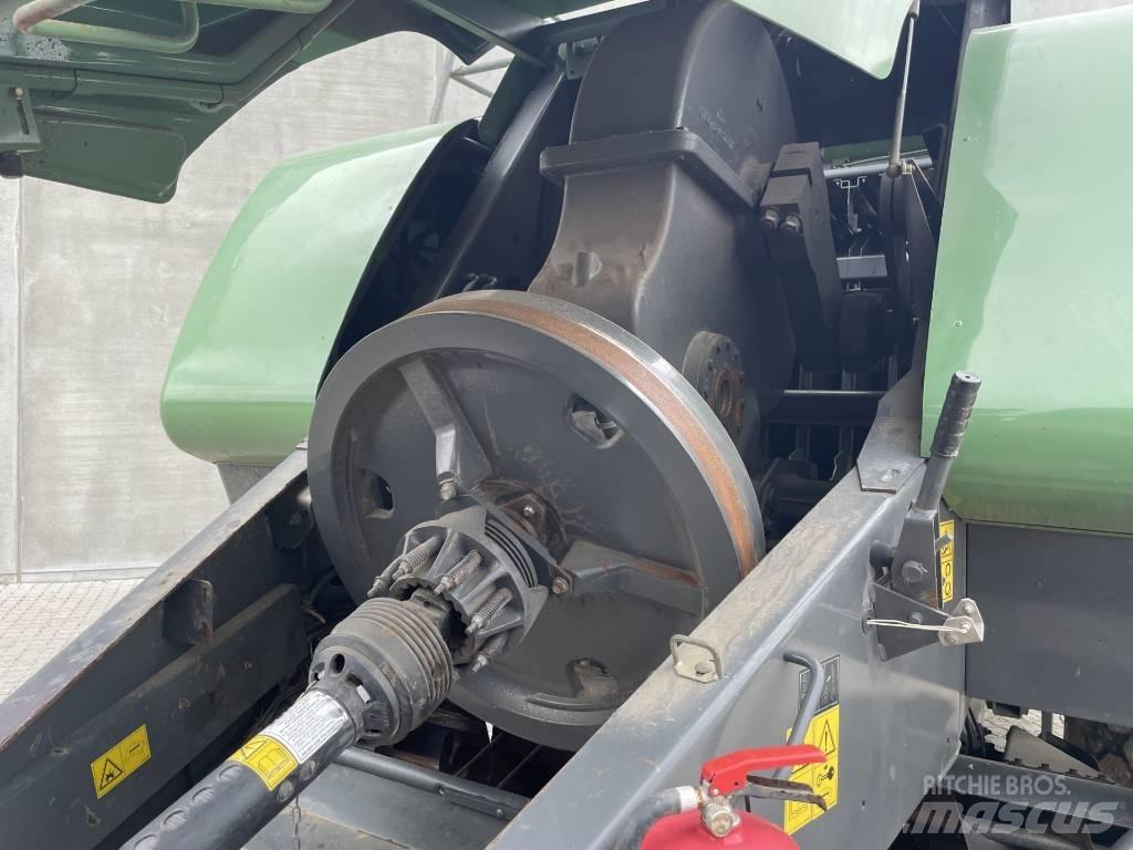 Fendt 12130 N Balirke (kvadratne bale)