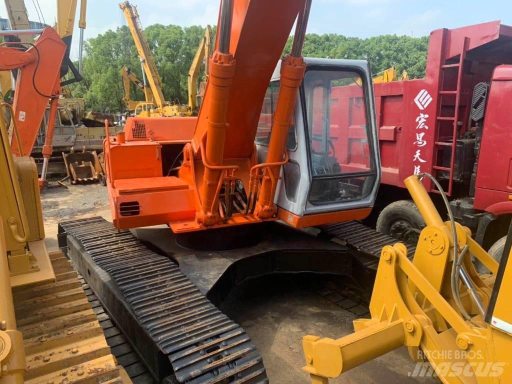 Hitachi EX300 Bagri goseničarji