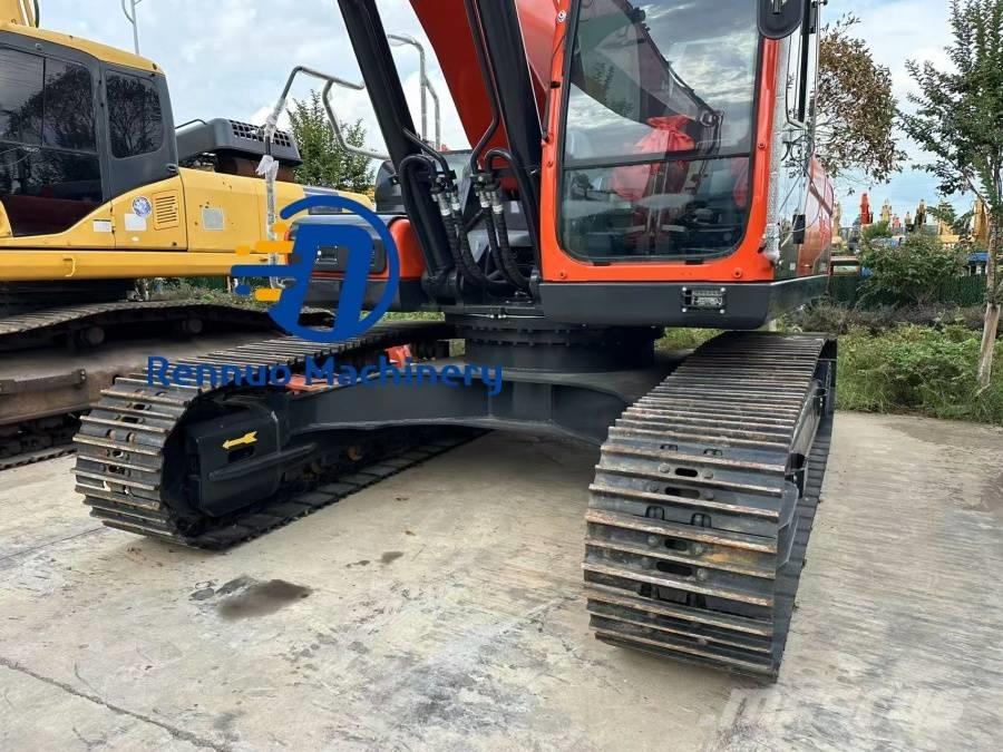 Doosan DX 340 Bagri goseničarji