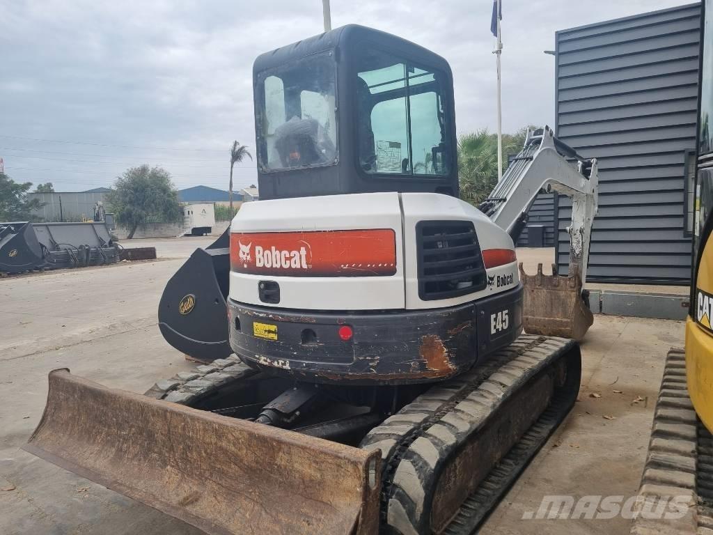 Bobcat E 45 Mini bagri <7t