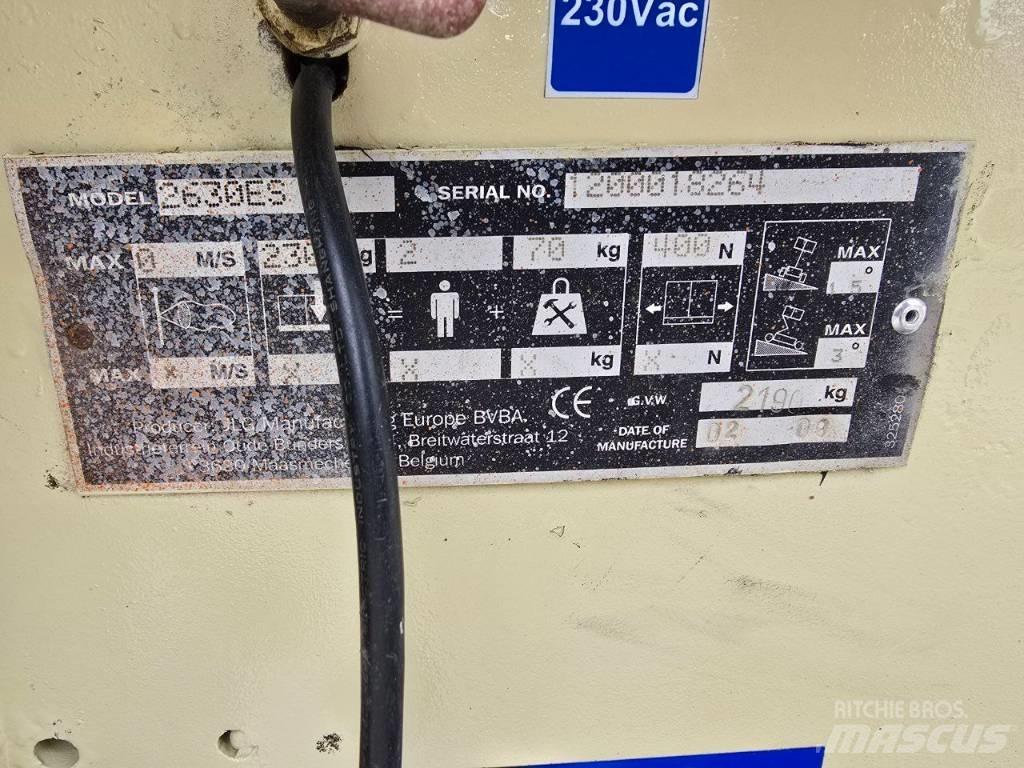 JLG 2630 ES Škarjaste dvižne ploščadi