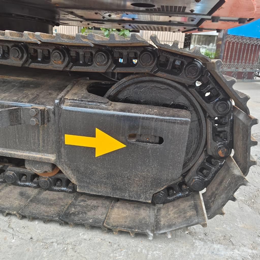 Hitachi ZX 120 Bagri goseničarji
