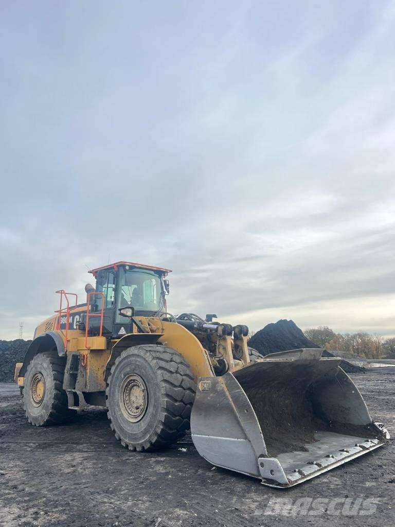 CAT 980 Kolesni nakladalci
