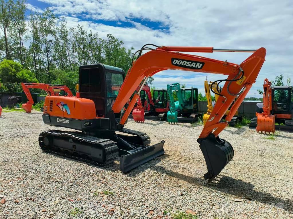 Doosan DH 55 Mini bagri <7t