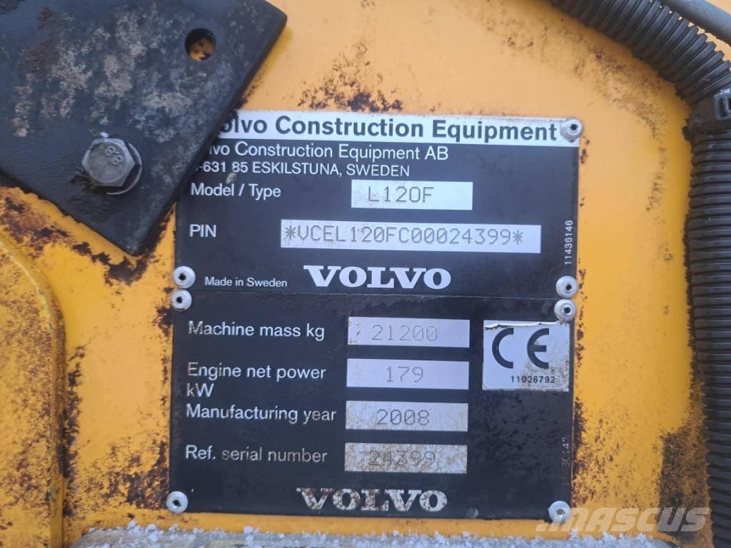 Volvo L 120 F Kolesni nakladalci