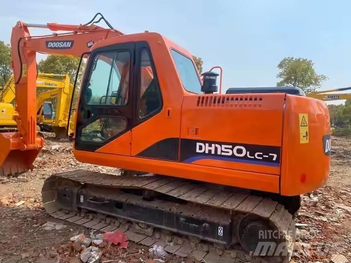 Doosan DH150 Bagri goseničarji