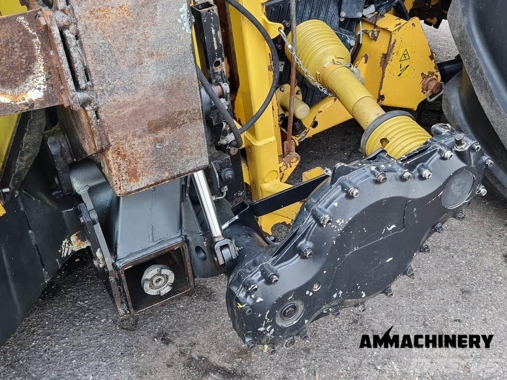 New Holland FR600 Stroji za krmo na lastni pogon