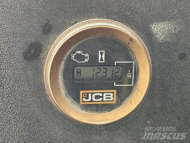 JCB 15 C - 1 Mini bagri <7t