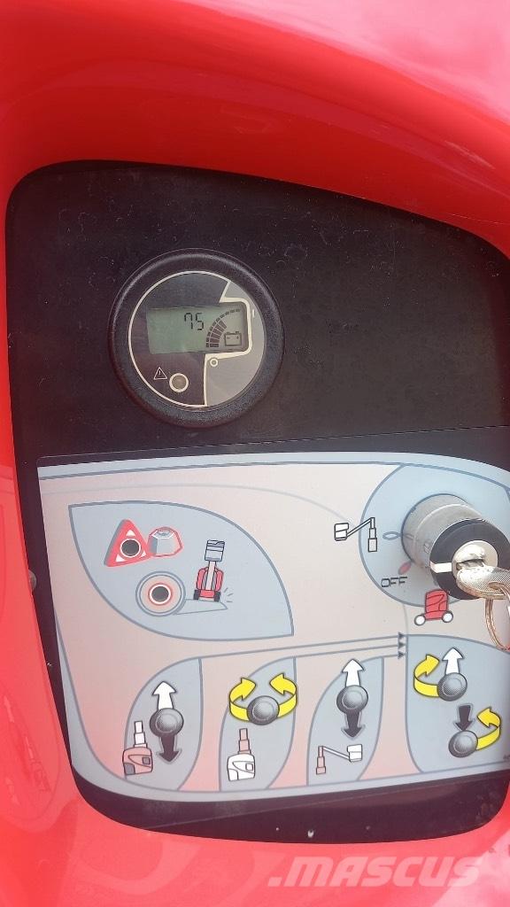 Manitou 100 VJR Vertikalna dvigala