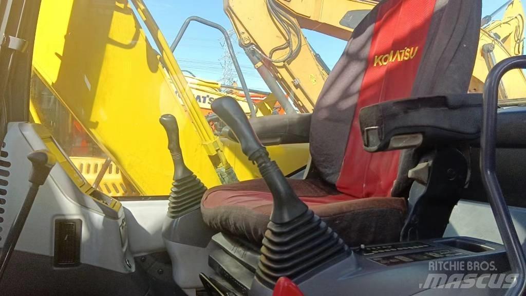Komatsu PC130 Bagri goseničarji