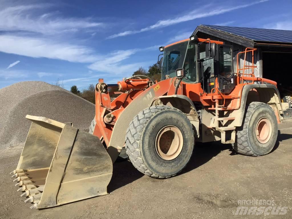 Doosan DL 420 Kolesni nakladalci
