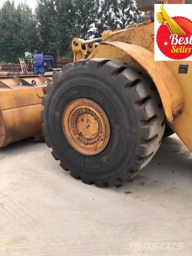 CAT 980 H Kolesni nakladalci