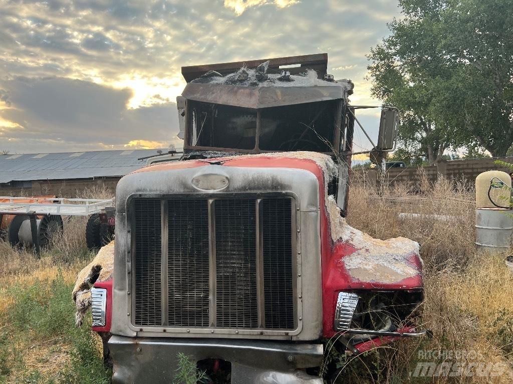 Peterbilt 377 Kiper tovornjaki
