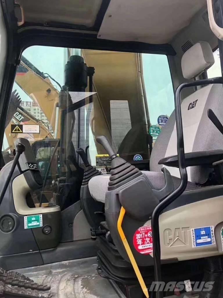 CAT 323 D Bagri goseničarji