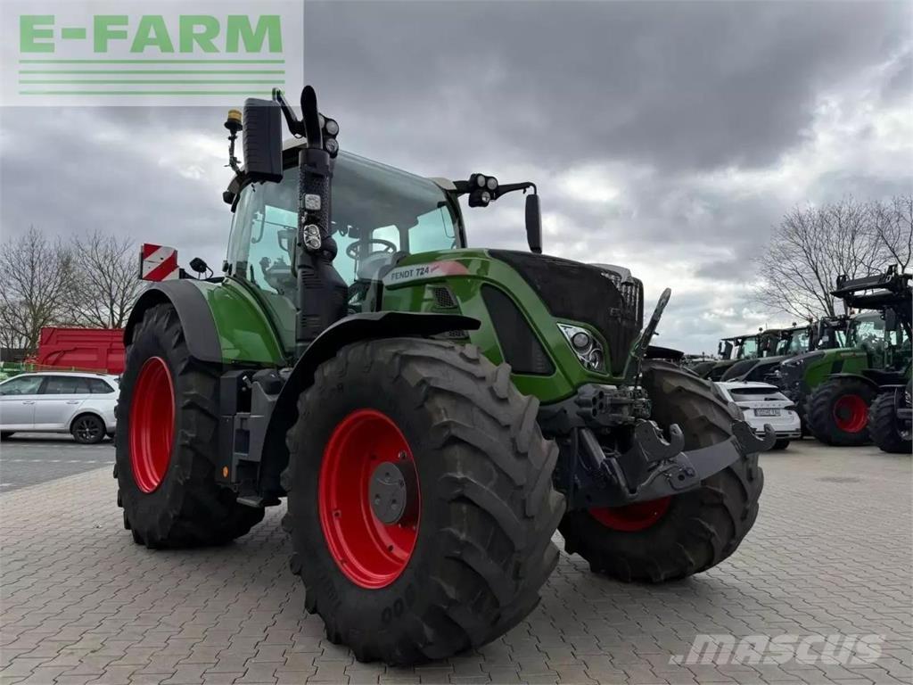 Fendt 724 vario s4 Traktorji
