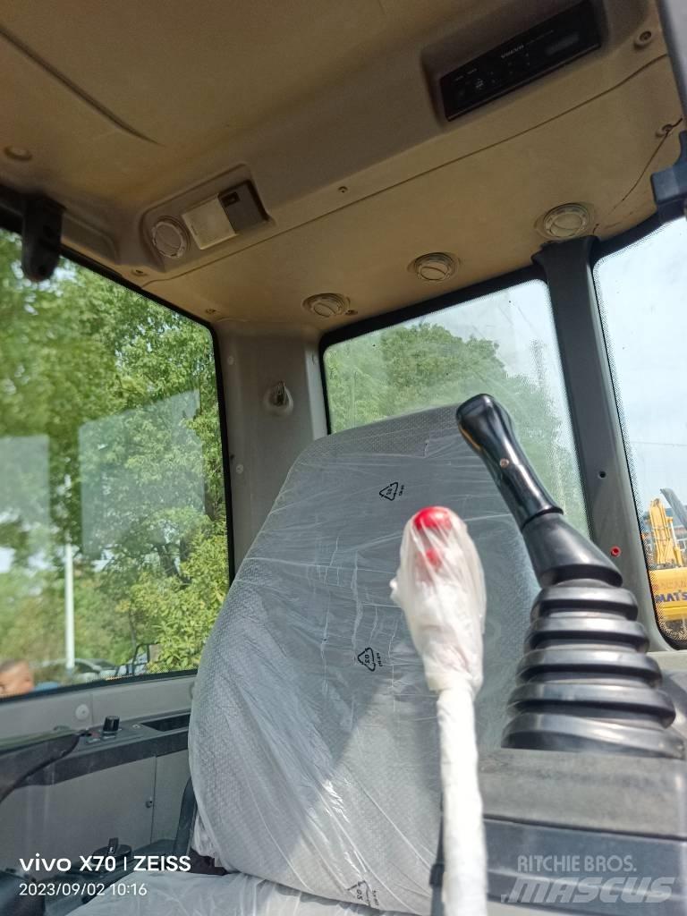 Volvo EC80D Bagri goseničarji