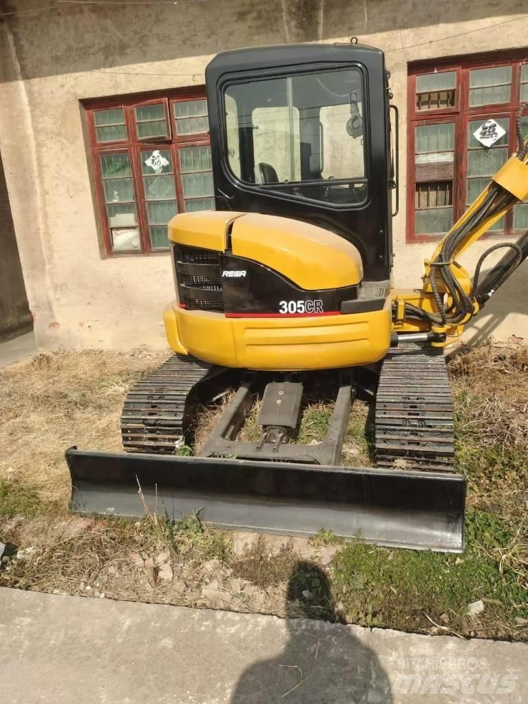 CAT 305 CR Mini bagri <7t