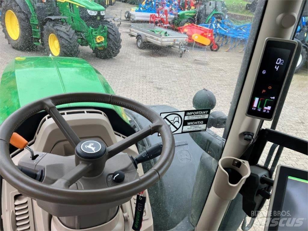 John Deere 6R 215 Traktorji