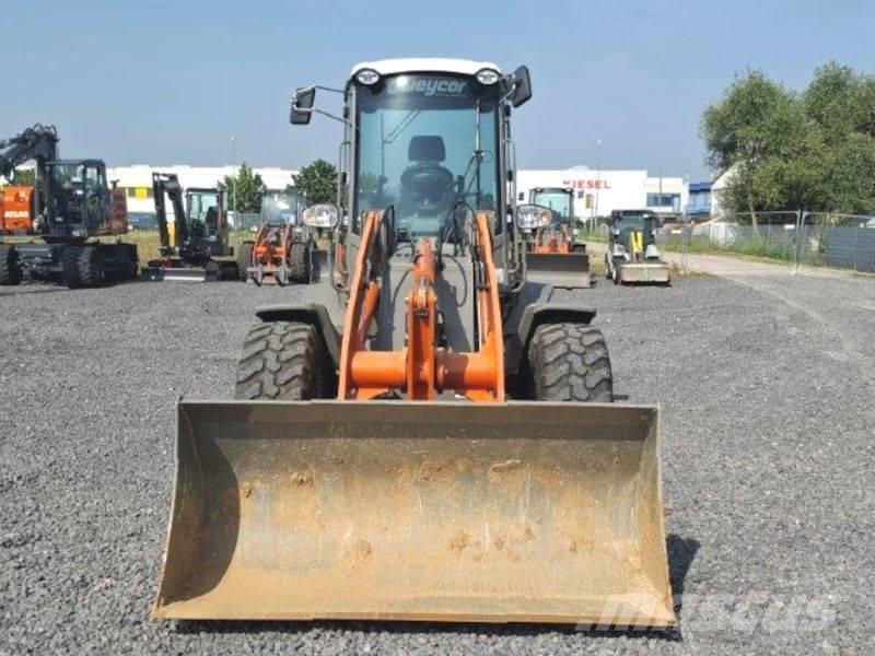 Atlas AR 480 Skid steer mini nakladalci