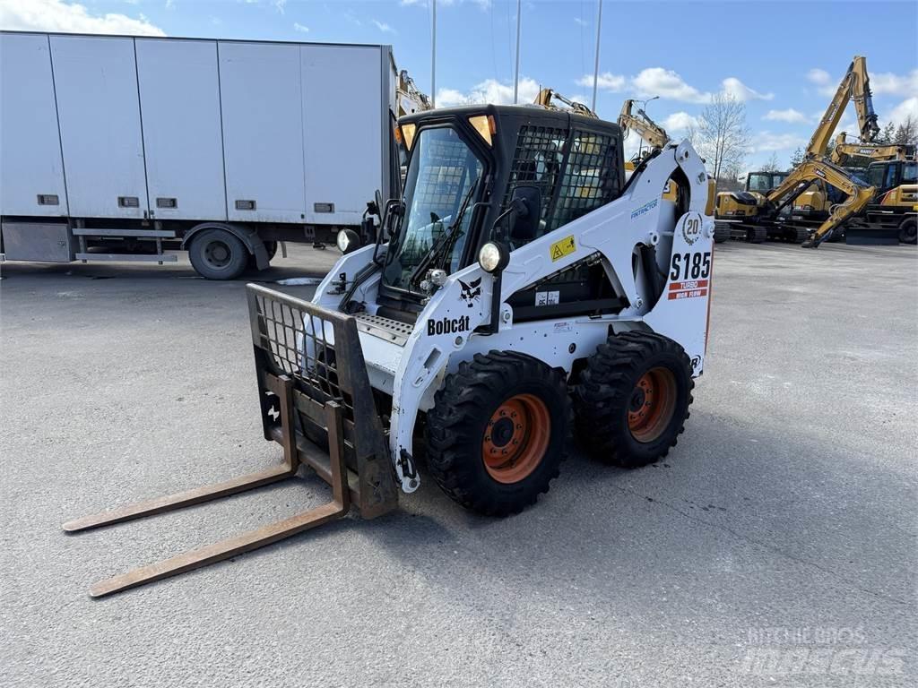 Bobcat S185 Skid steer mini nakladalci