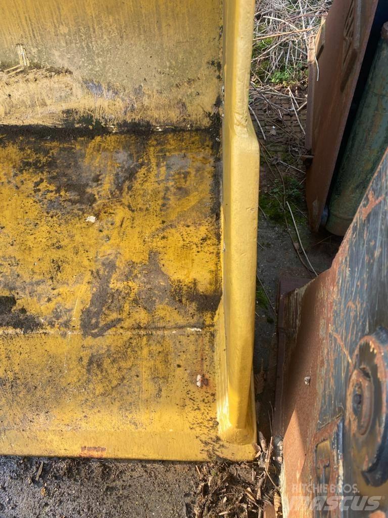 CAT 972 Žlice