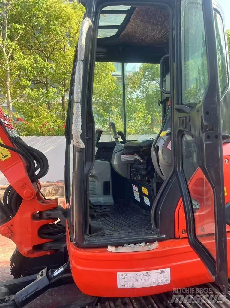Kubota U 55 Mini bagri <7t