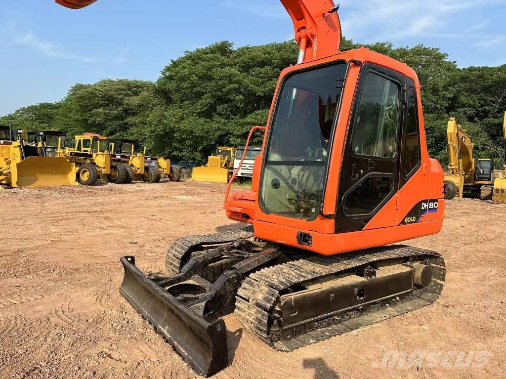 Doosan DH 80 Bagri goseničarji
